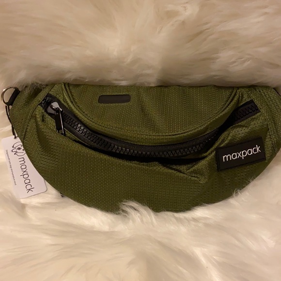 Other - New Maxpack fanny pack